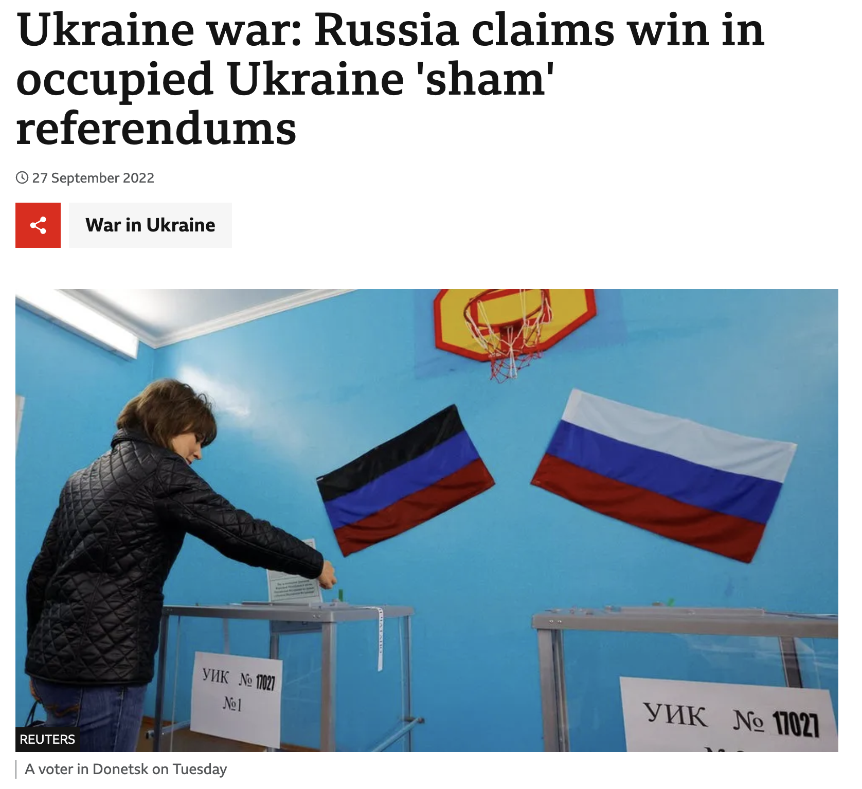 Berichterstattung der BBC. Abbildung von Wahlurnen mit Russischer Flagge im Hintergrund